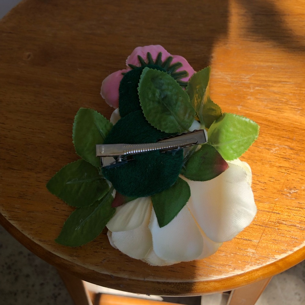 Pinup / Rockabilly Yellow Rose and Pink Accent Hair Flower - Picture 4 of 4